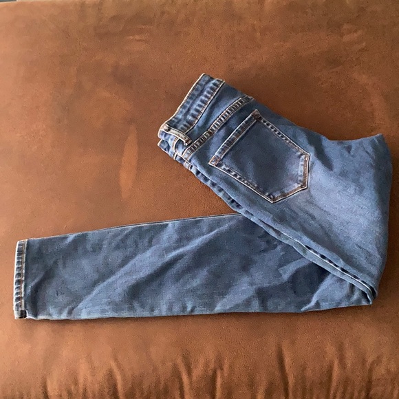 Forever 21 stretch jeans - Picture 3 of 4